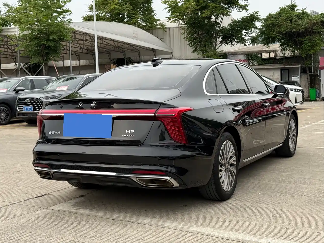 Hongqi H5 2023 2.0T Auto Smart Connect Flag Comfort фото 7
