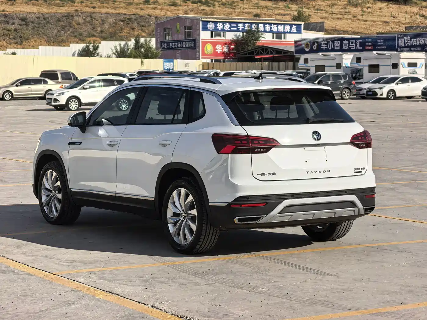Фото 9 - Volkswagen Tayron