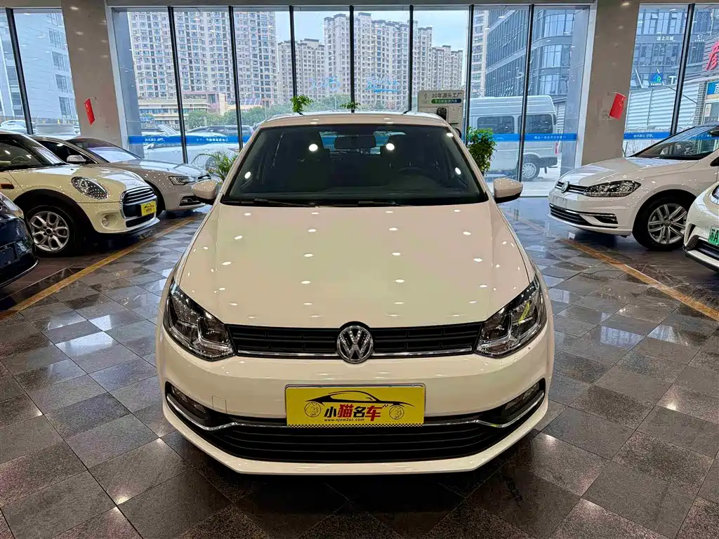 Volkswagen Polo 2018 1.5L Auto Comfort фото 2