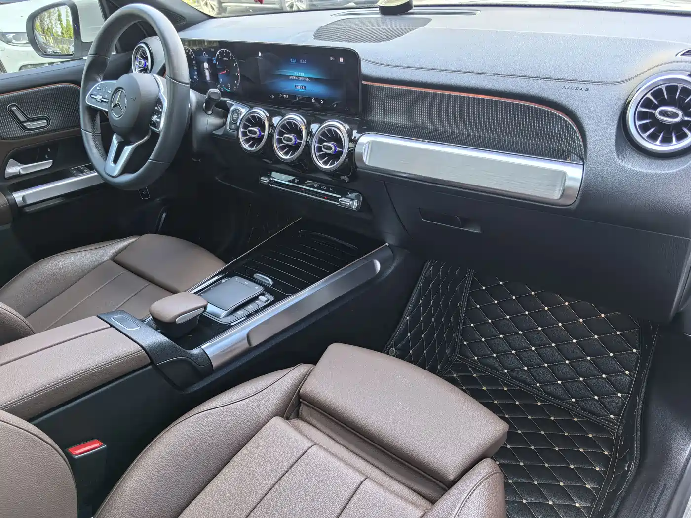 Mercedes-Benz GLB 2020 Facelift GLB 200 Dynamic фото 16