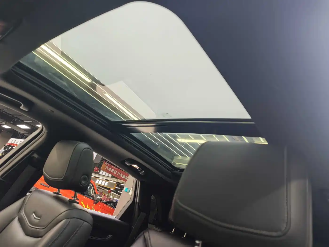 Cadillac XT5 2022 2.0T 2WD Luxury фото 7