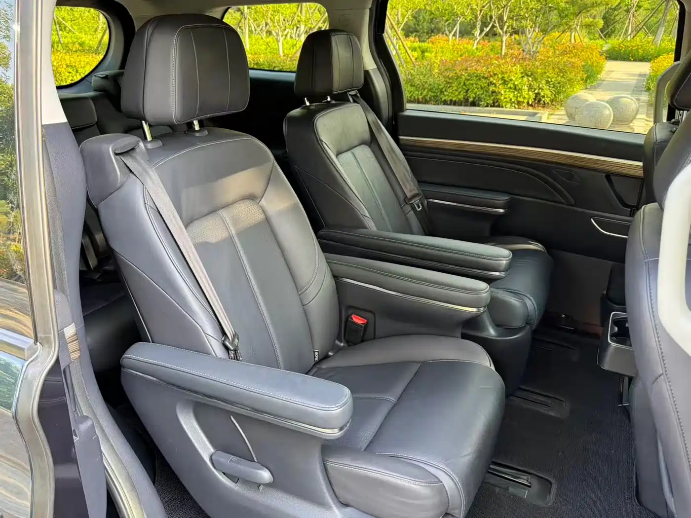GAC Trumpchi Trumpchi M8 2021 Leading Show Series 390T Premium Edition фото 24