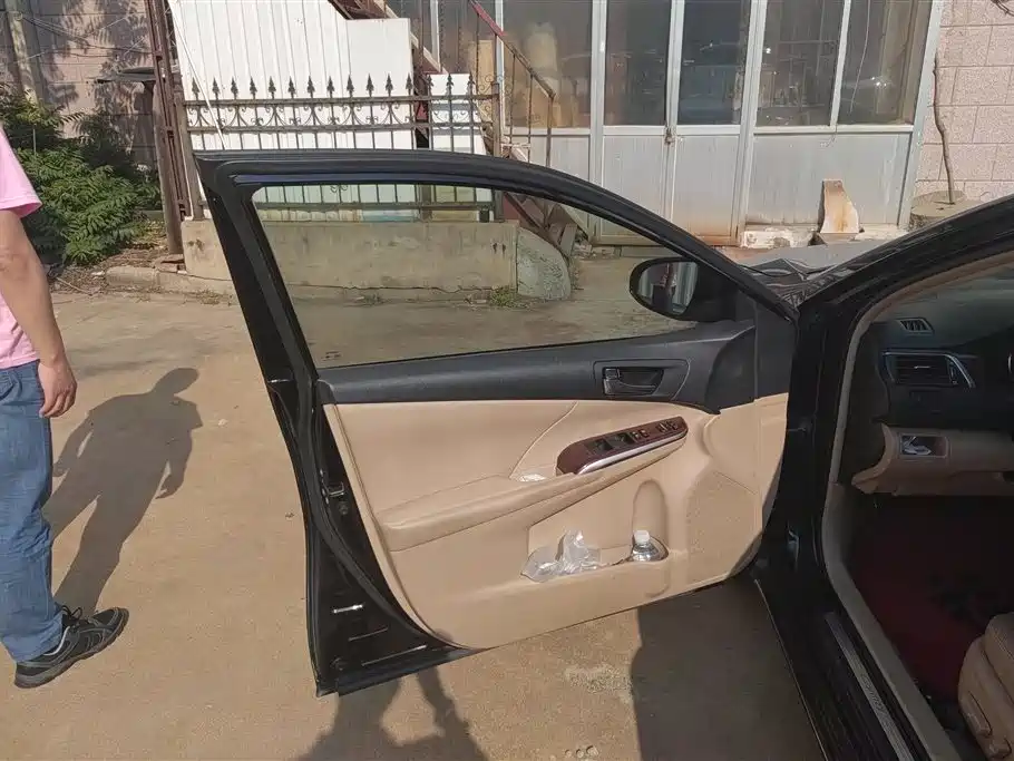 Toyota Camry 2013 2.5G Comfort фото 7