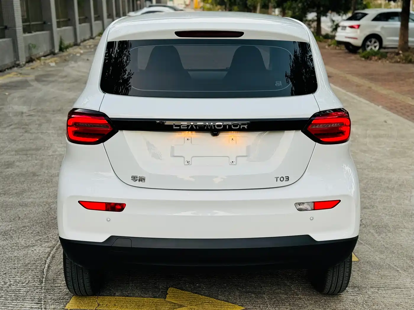ZERO-RUNNING CAR ZERO RUN T03