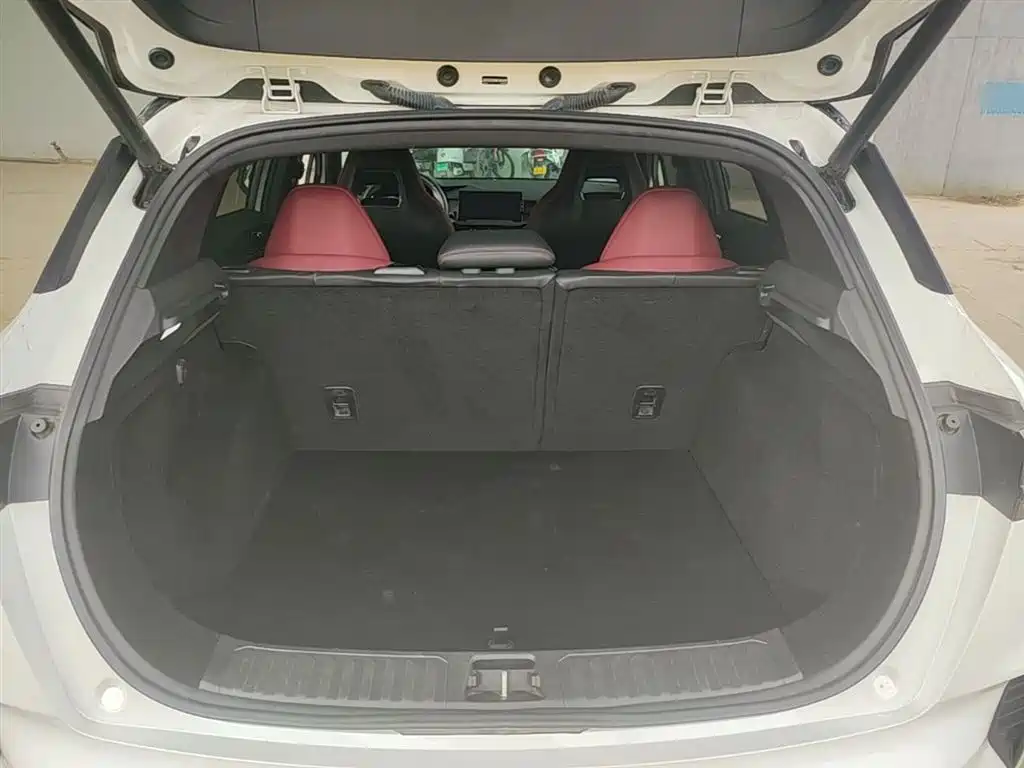 Lynk & Co 06 2020 1.5T Power Pro фото 19