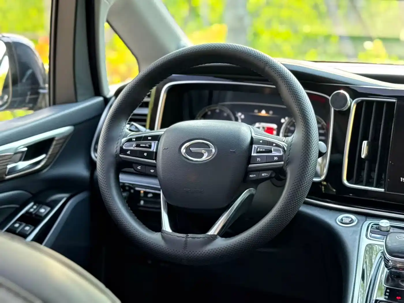 GAC Trumpchi Trumpchi M8 2021 Leading Show Series 390T Premium Edition фото 12