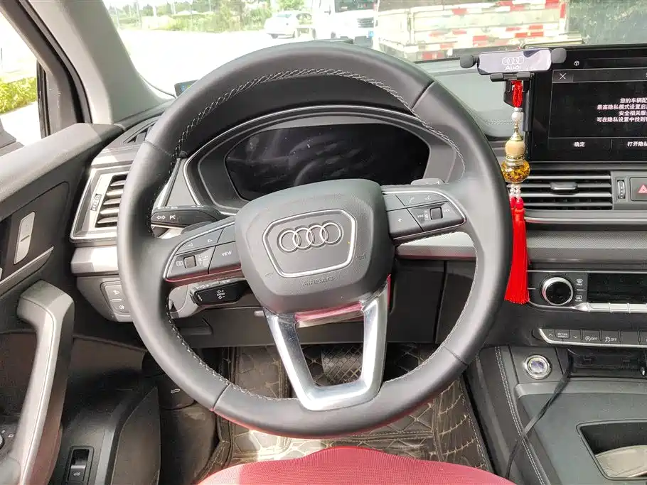 Audi Q5L 2023 40T Fashion Elegance фото 15