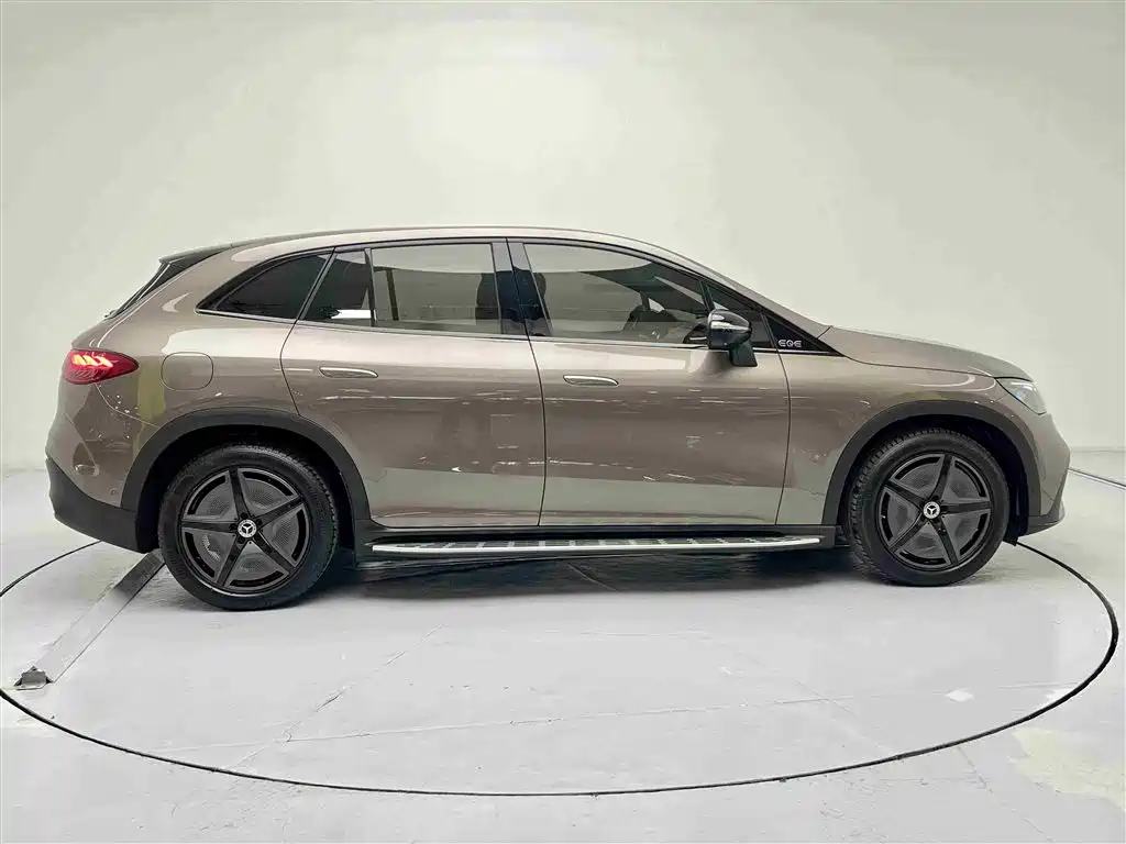 Mercedes-Benz EQE SUV 2024 500 4MATIC Flagship Edition фото 20