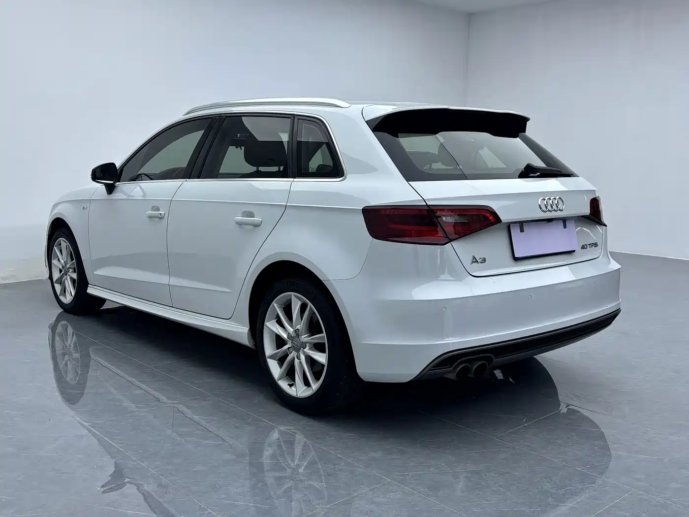Audi A3 (Import) 2014 2014 Sportback 40 TFSI S line Comfort