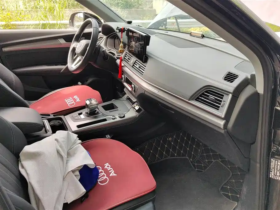 Audi Q5L 2023 40T Fashion Elegance фото 8