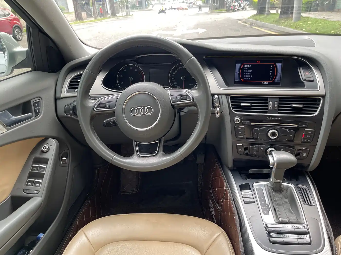 Audi A4L 2013 35 TFSI Automatic Standard фото 7