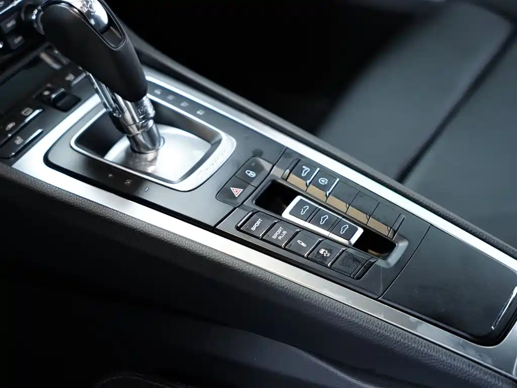 Porsche 911 2012 Carrera S 3.8L фото 31