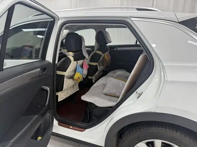 Volkswagen T-ROC 2020 230TSI DSG 2WD Progressive фото 14