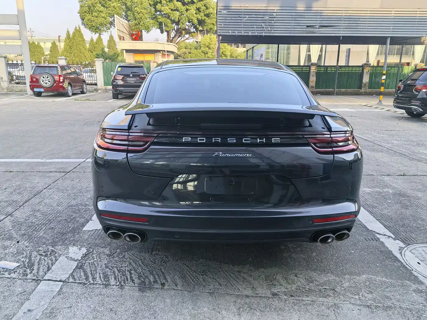 Porsche Panamera 2019 Panamera 4 Executive Long Wheelbase 2.9T фото 14