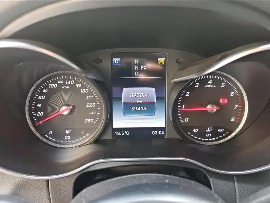 Mercedes-Benz GLC Coupe 2017 GLC 260 4MATIC Coupe SUV фото 14
