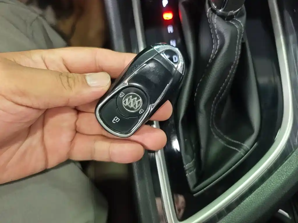 Фото 9 - Buick GL6