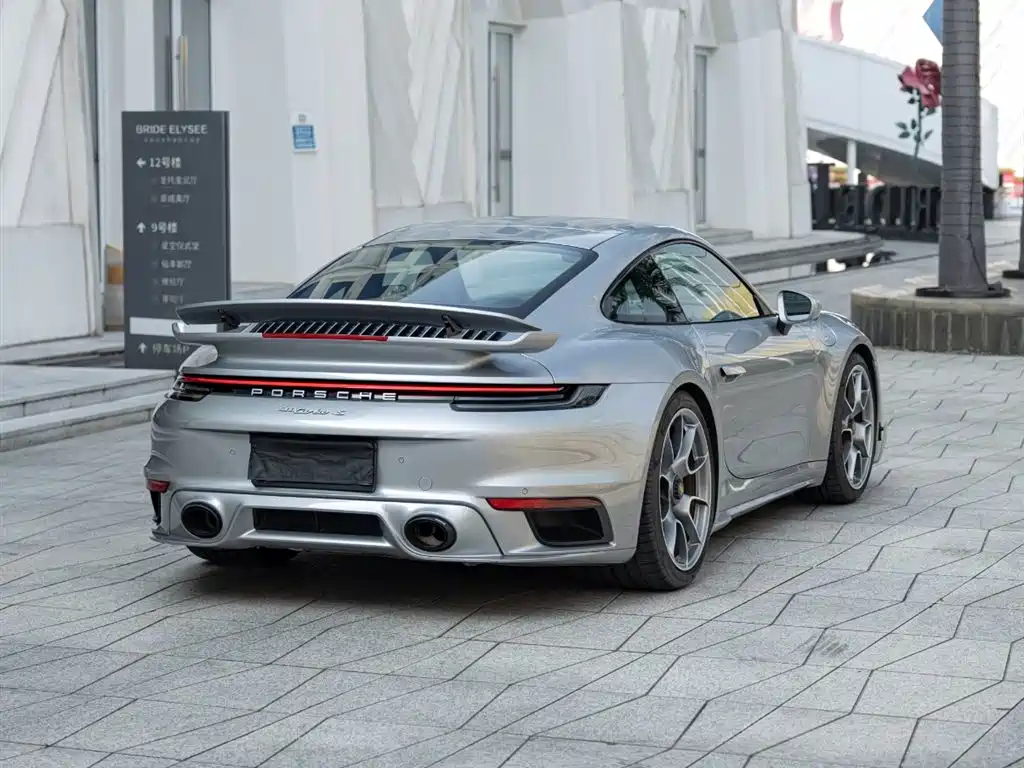 Porsche 911 2022 Turbo S 3.7T фото 4