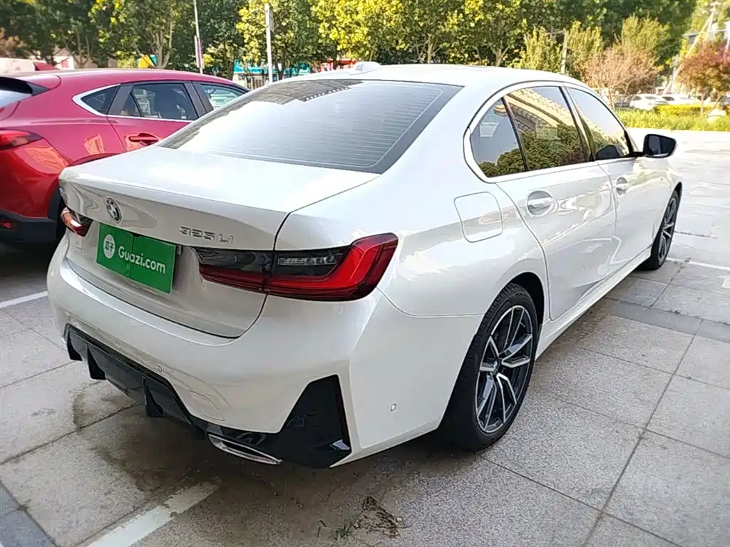 BMW 3 Series 2025 325Li M Sport Package фото 7