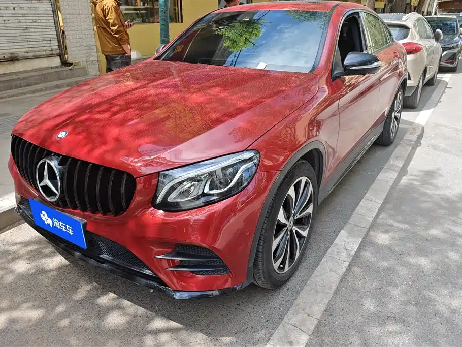 Mercedes-Benz GLC Coupe 2017 GLC 260 4MATIC Coupe SUV