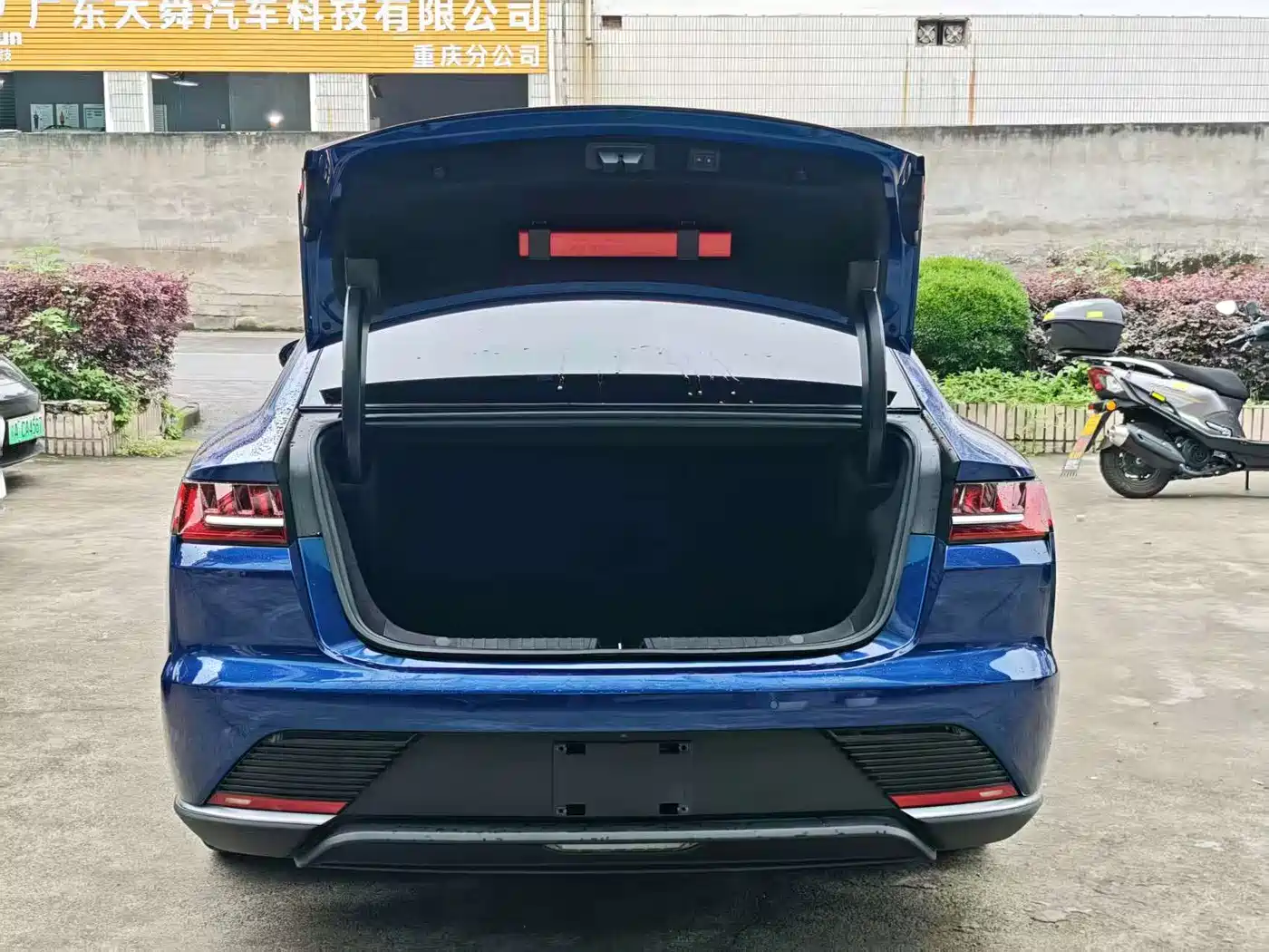 BYD Han 2020 EV AWD High-Performance Flagship фото 5