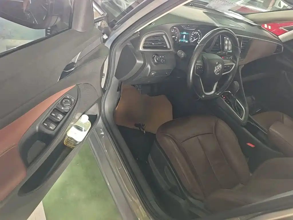 Buick GL6 2017 2018 18T 6-Seater Luxury