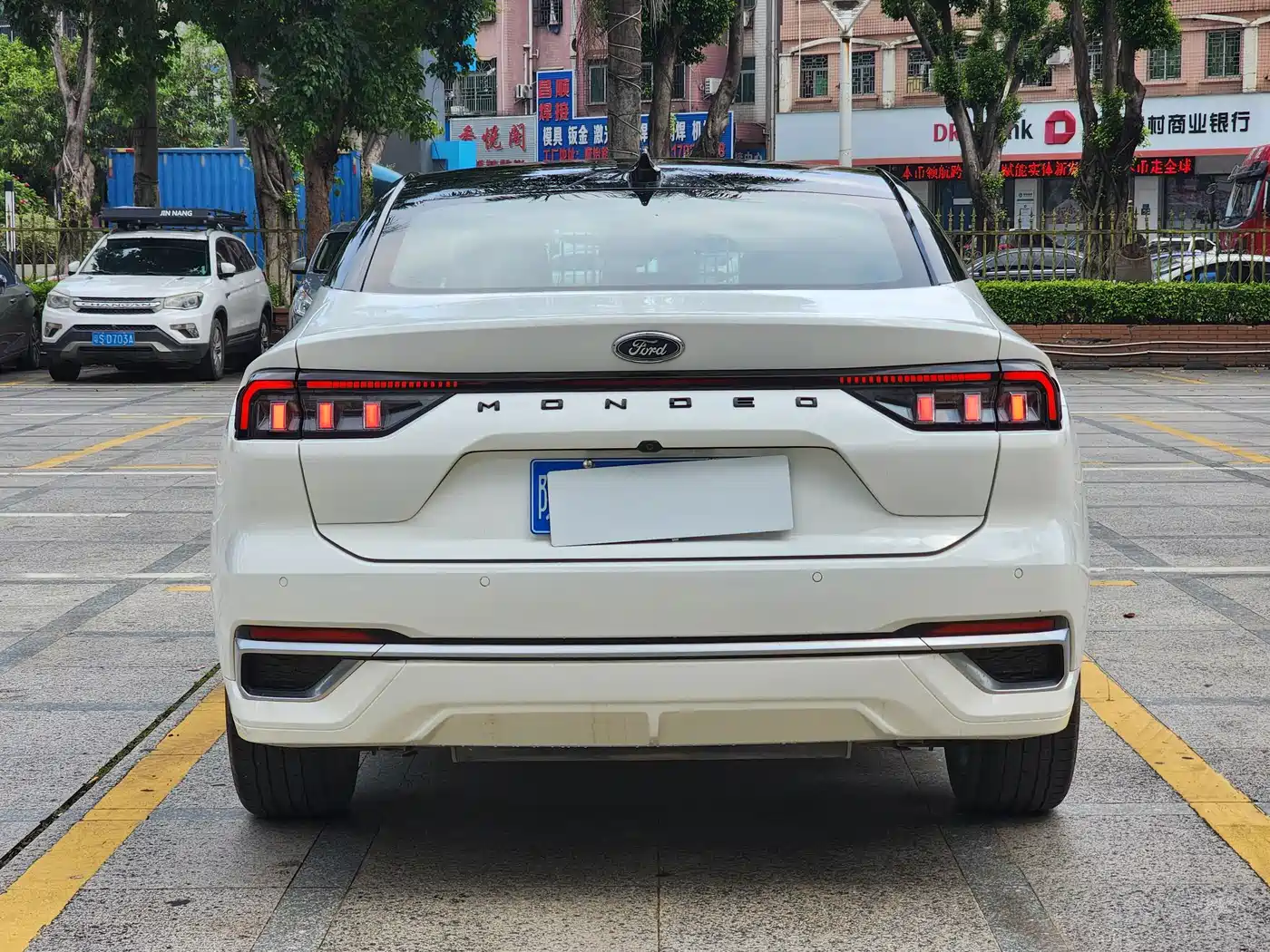 Photo 5 - Ford Mondeo