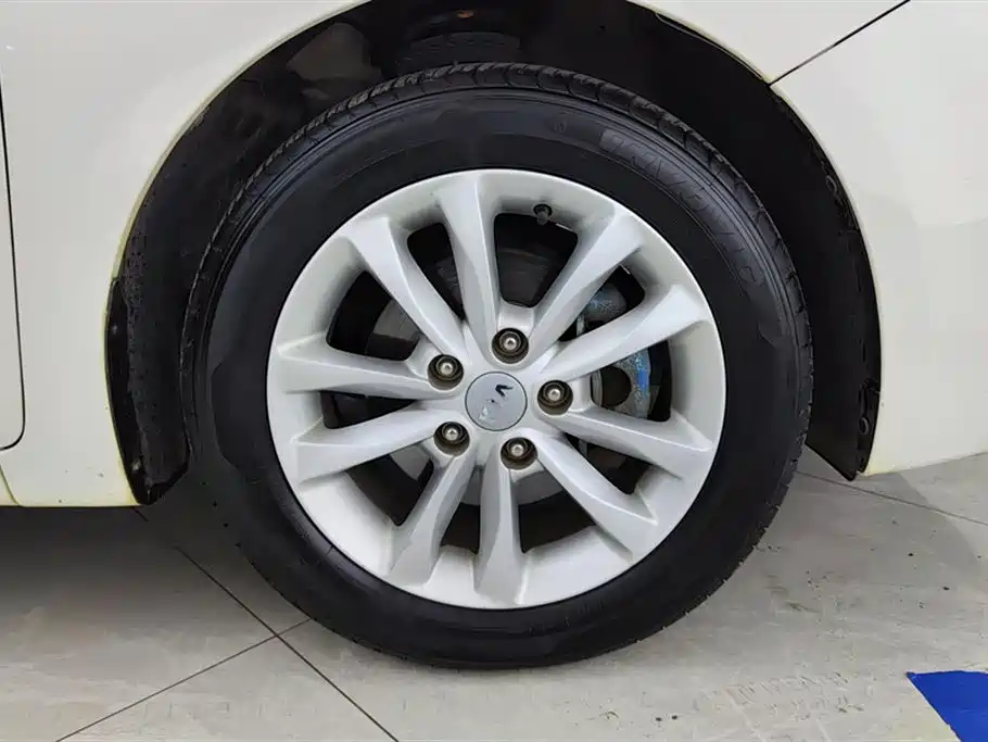 Kia K3 2016 1.6L Automatic GL фото 6