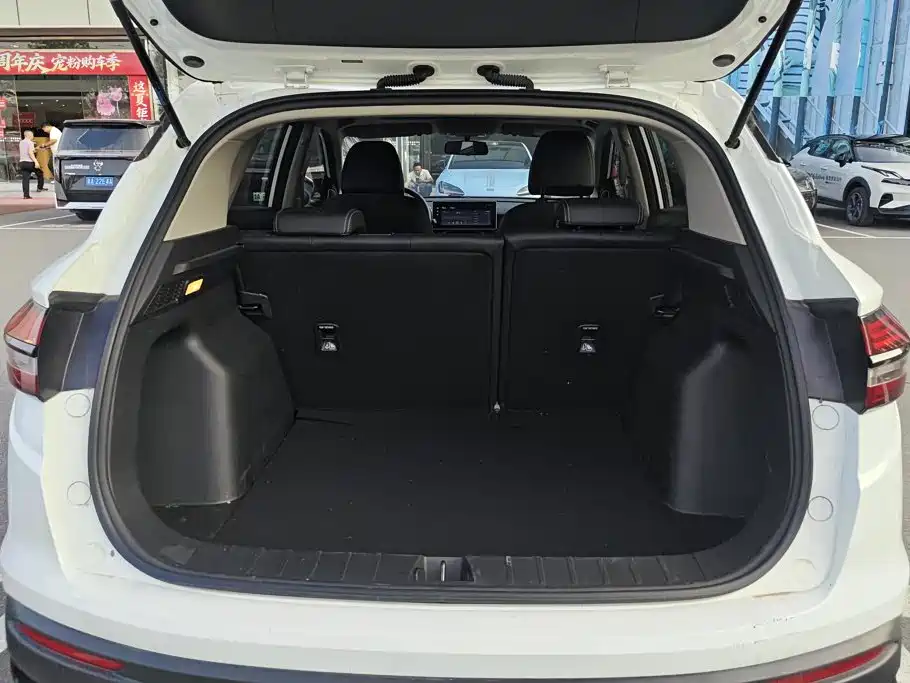 Geely Binyue 2025 2025 1.5L CVT Super Edition