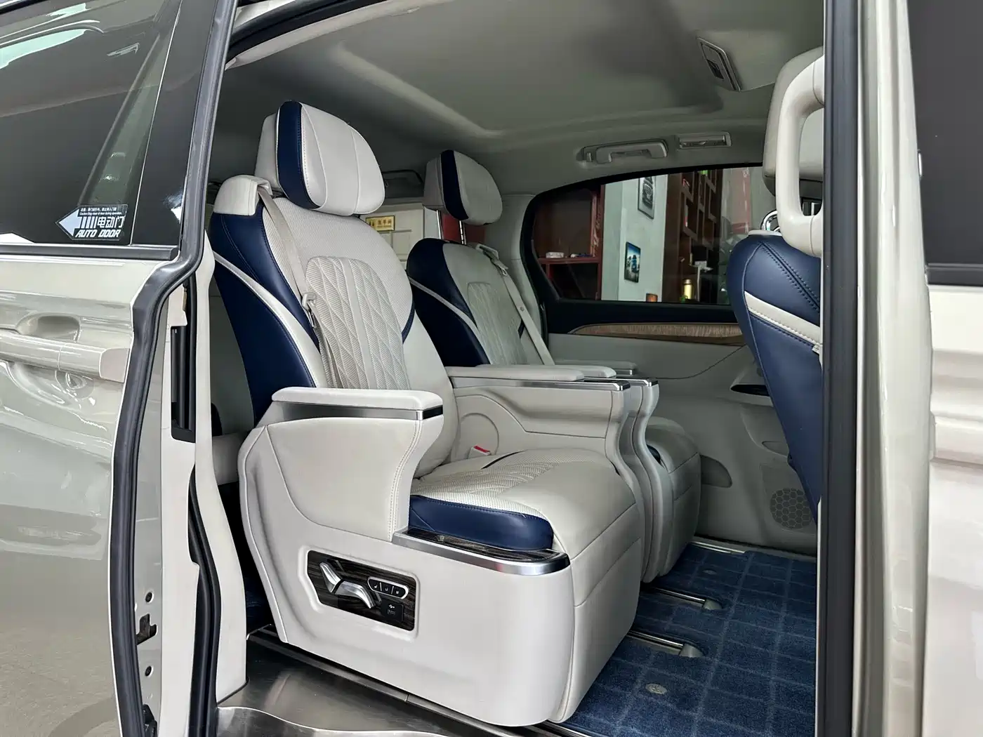 Buick GL8 2017 ES 28T Comfort Type China V фото 18