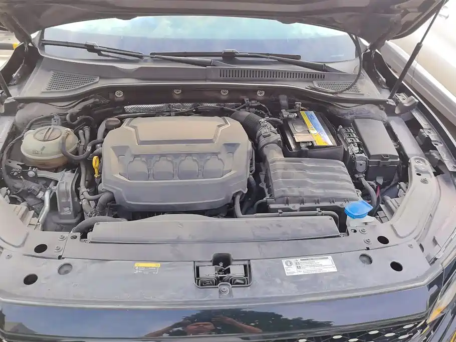 Volkswagen Passat 2023 330TSI Elite Edition фото 10