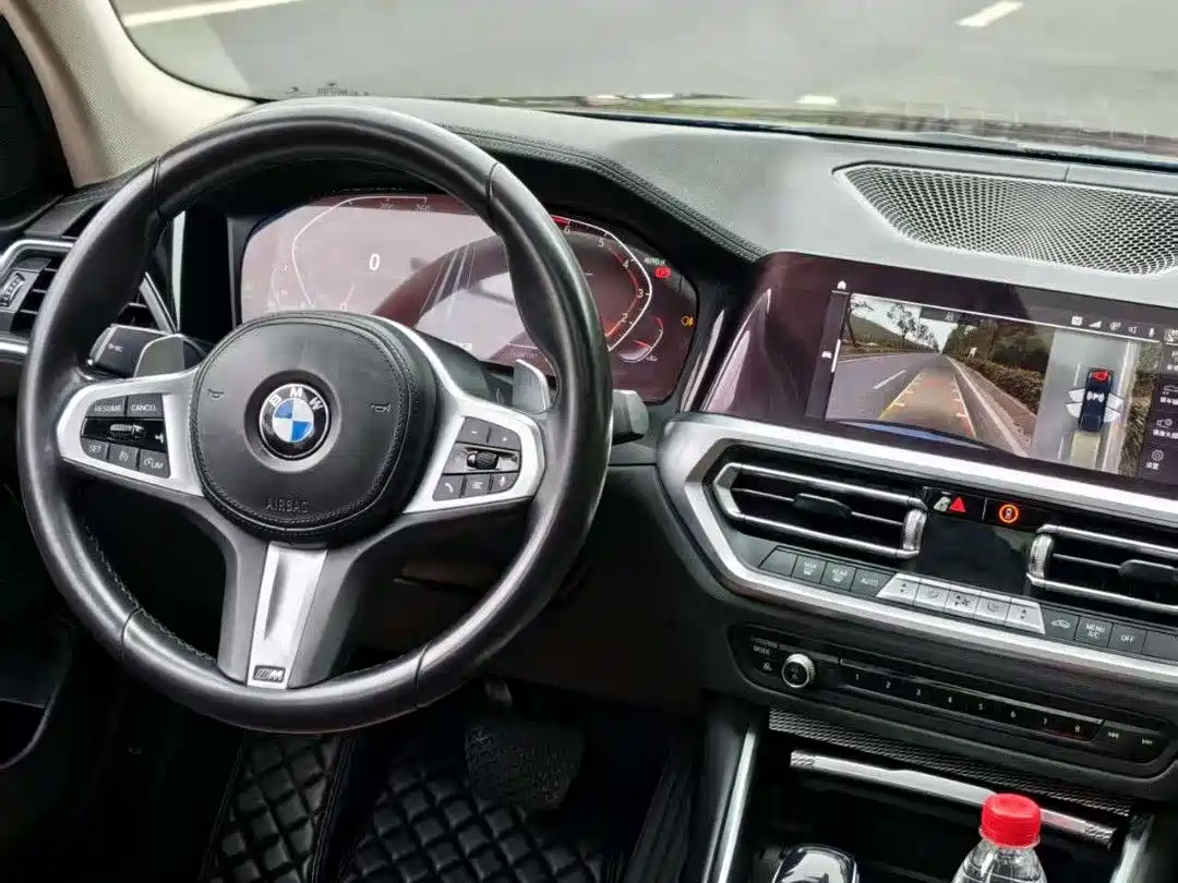 BMW 3 Series 2021 320Li M Sport Package фото 9