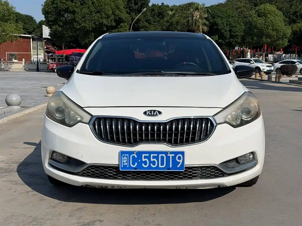 Kia K3 2013 1.6L Automatic GL фото 2