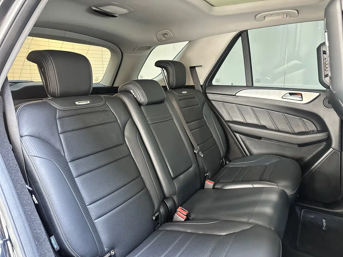 Mercedes-Benz M-Class AMG 2014 AMG ML 63 фото 16