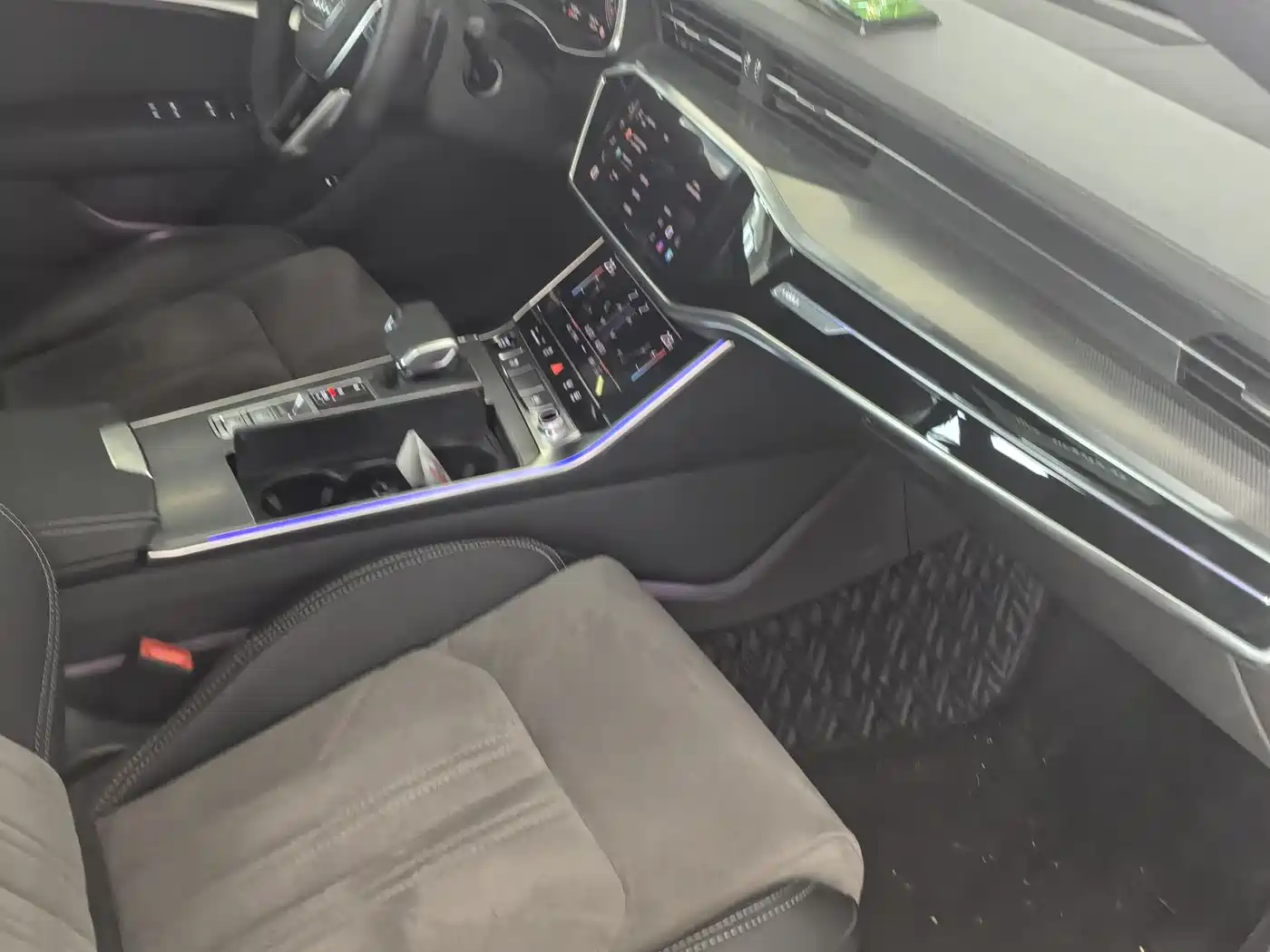Audi A6L 2024 45 TFSI Premium Dynamic фото 11