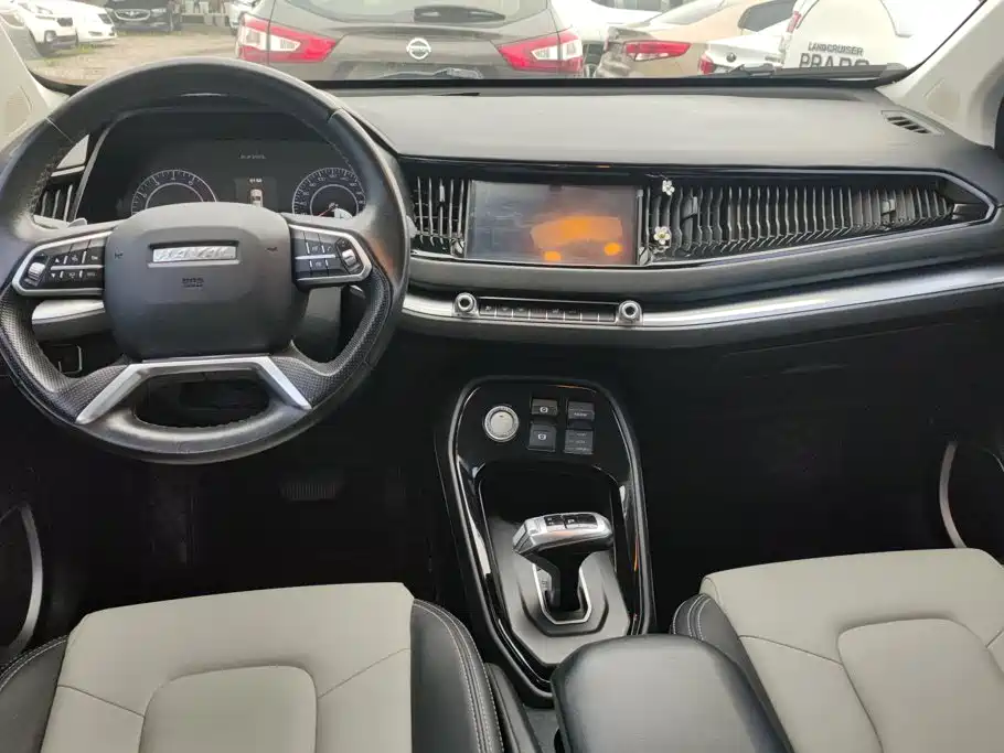 Фото 12 - Haval H2s