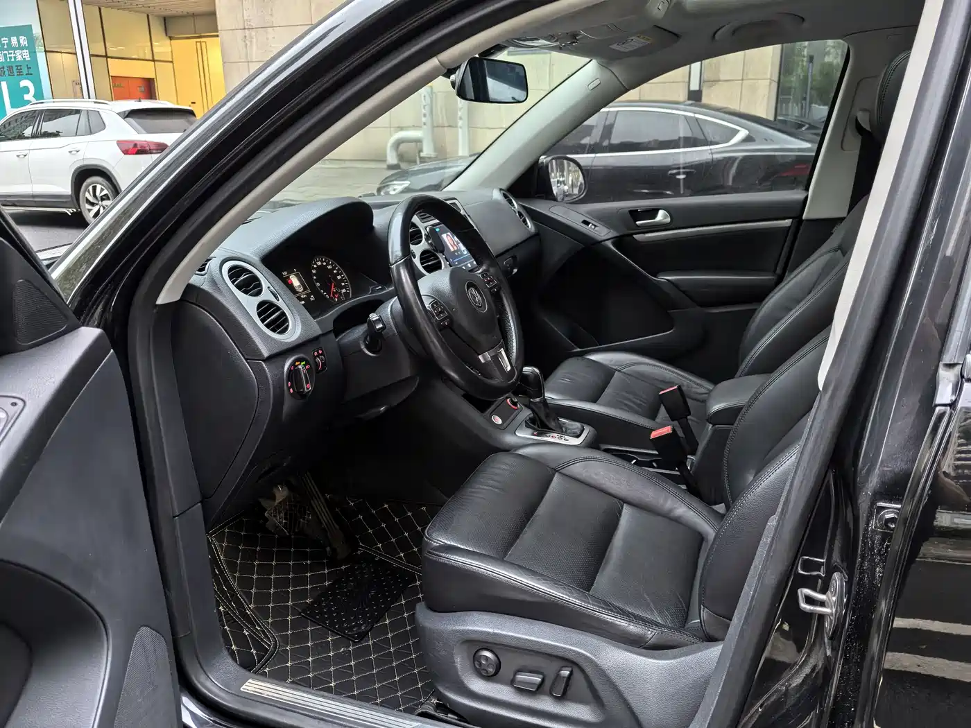 Volkswagen Tiguan 2016 Model 300TSI Automatic 2WD Luxury Edition фото 24