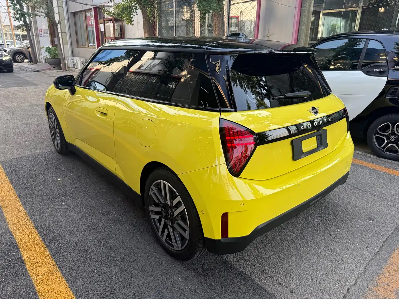 2025 MINI Electric MINI COOPER