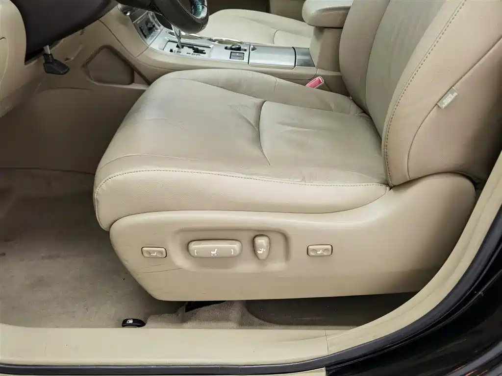 Toyota Highlander 2011 2.7L 2WD 5-seat Sport фото 20