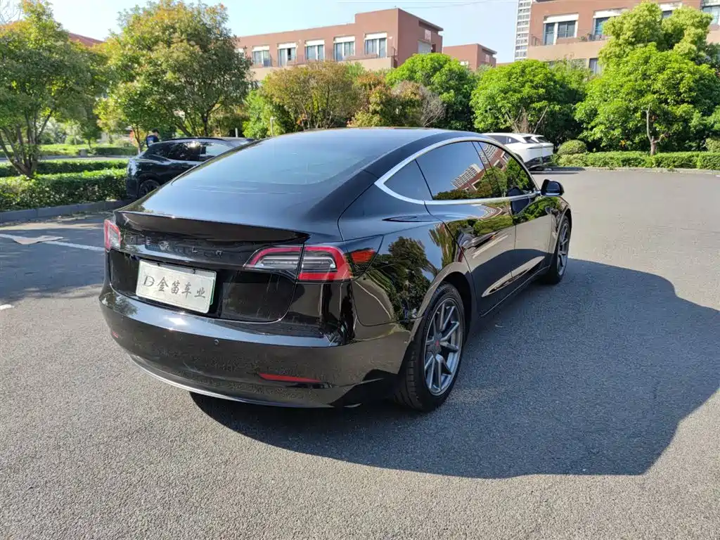 Tesla Model 3 2020 2020 Facelift Standard Range RWD Upgrade