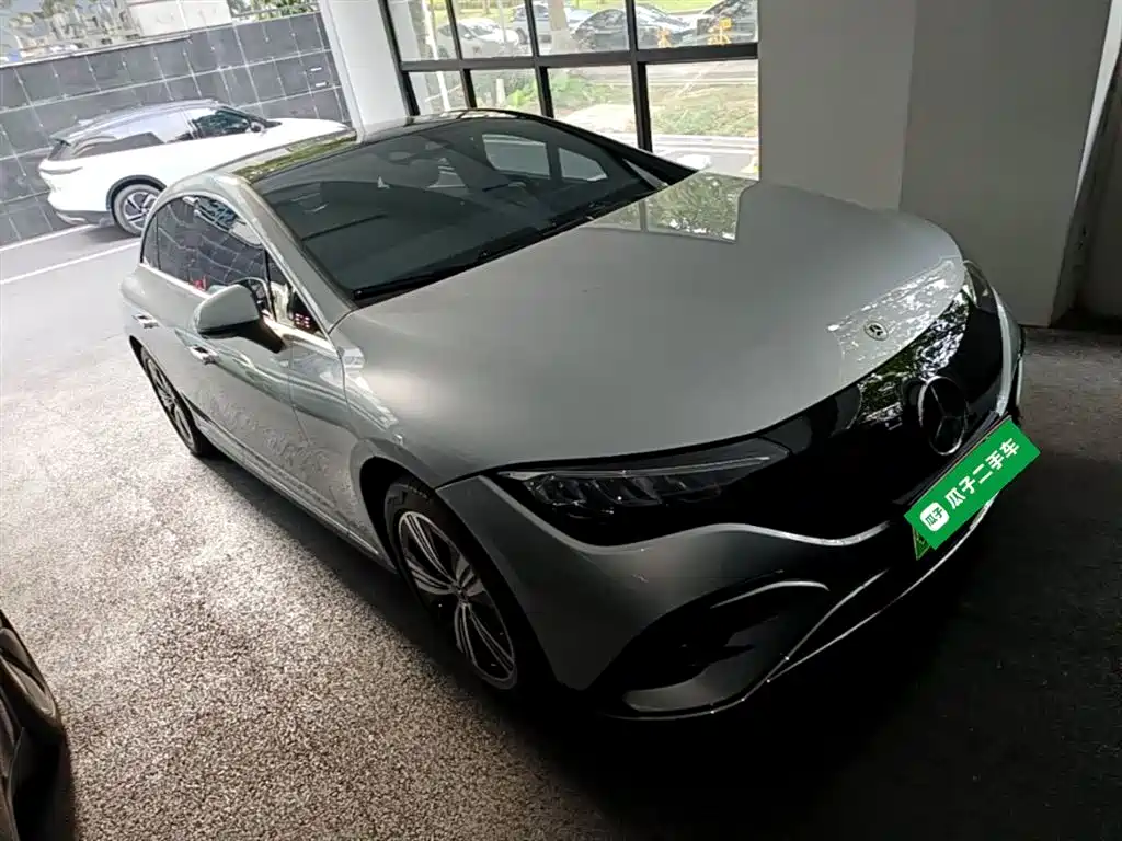 Mercedes-Benz EQE 2022 350 Luxury Edition фото 4