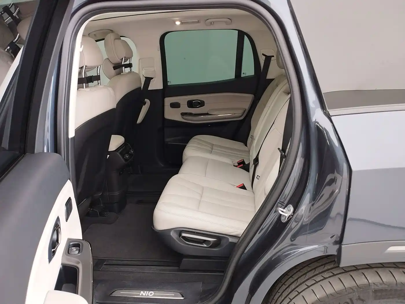 NIO ES8 2021 2020 580KM Signature Edition 7-Seater