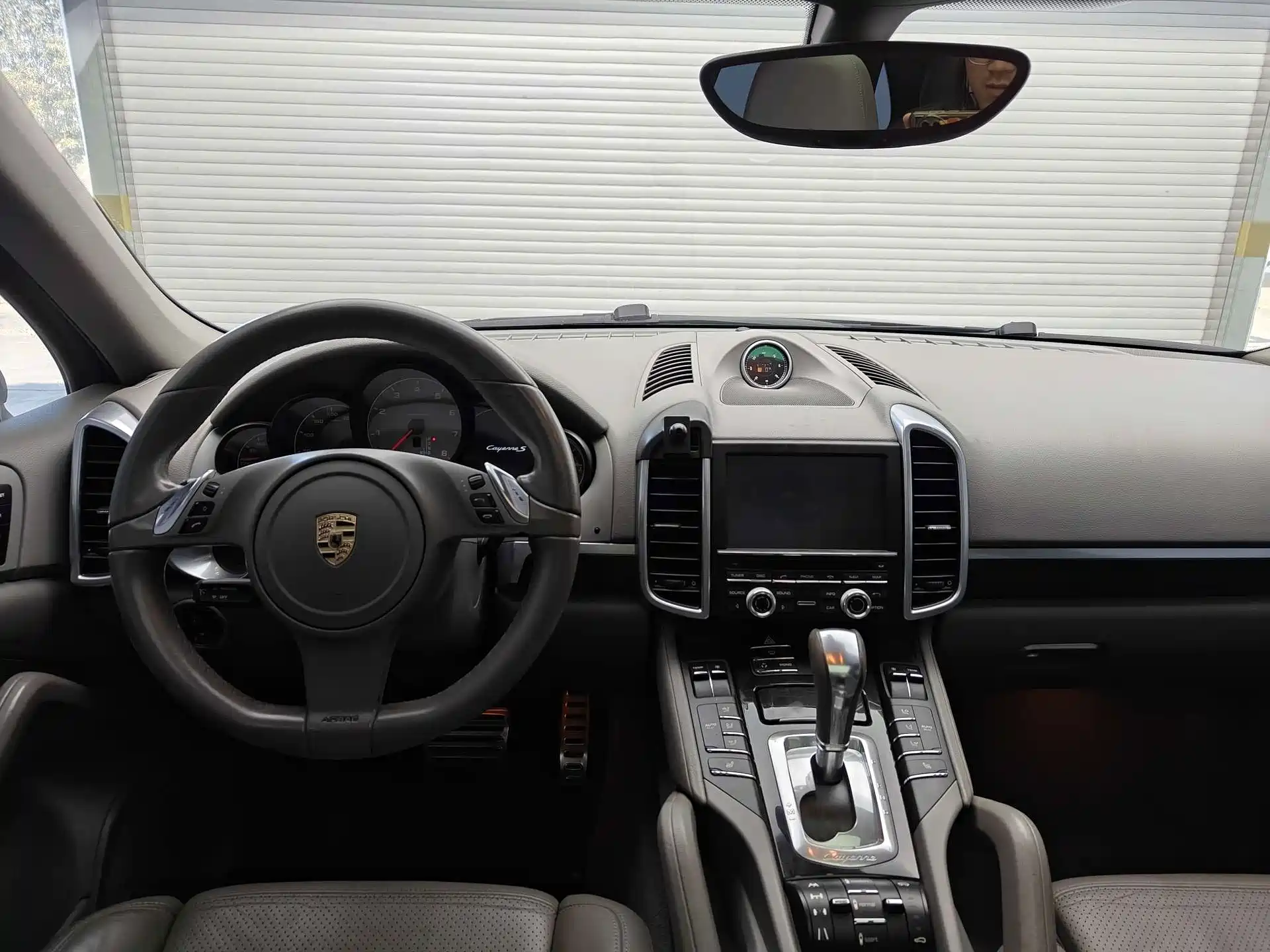 Photo 12 - Porsche Cayenne