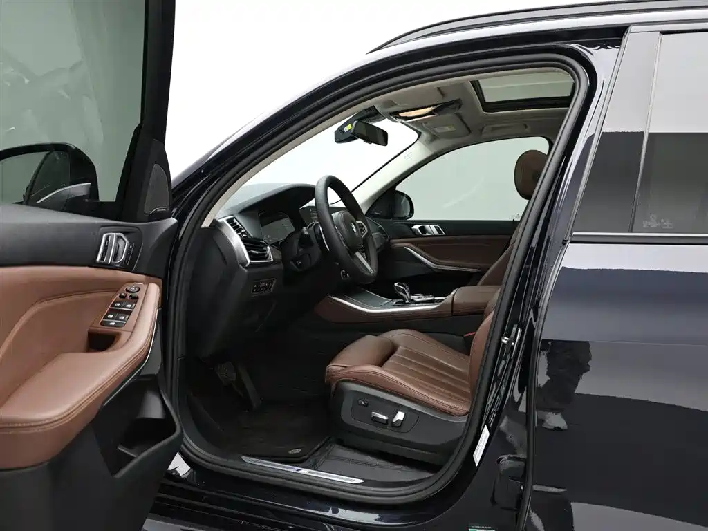 BMW X5 (Import) 2019 xDrive40i M Sport Package фото 11