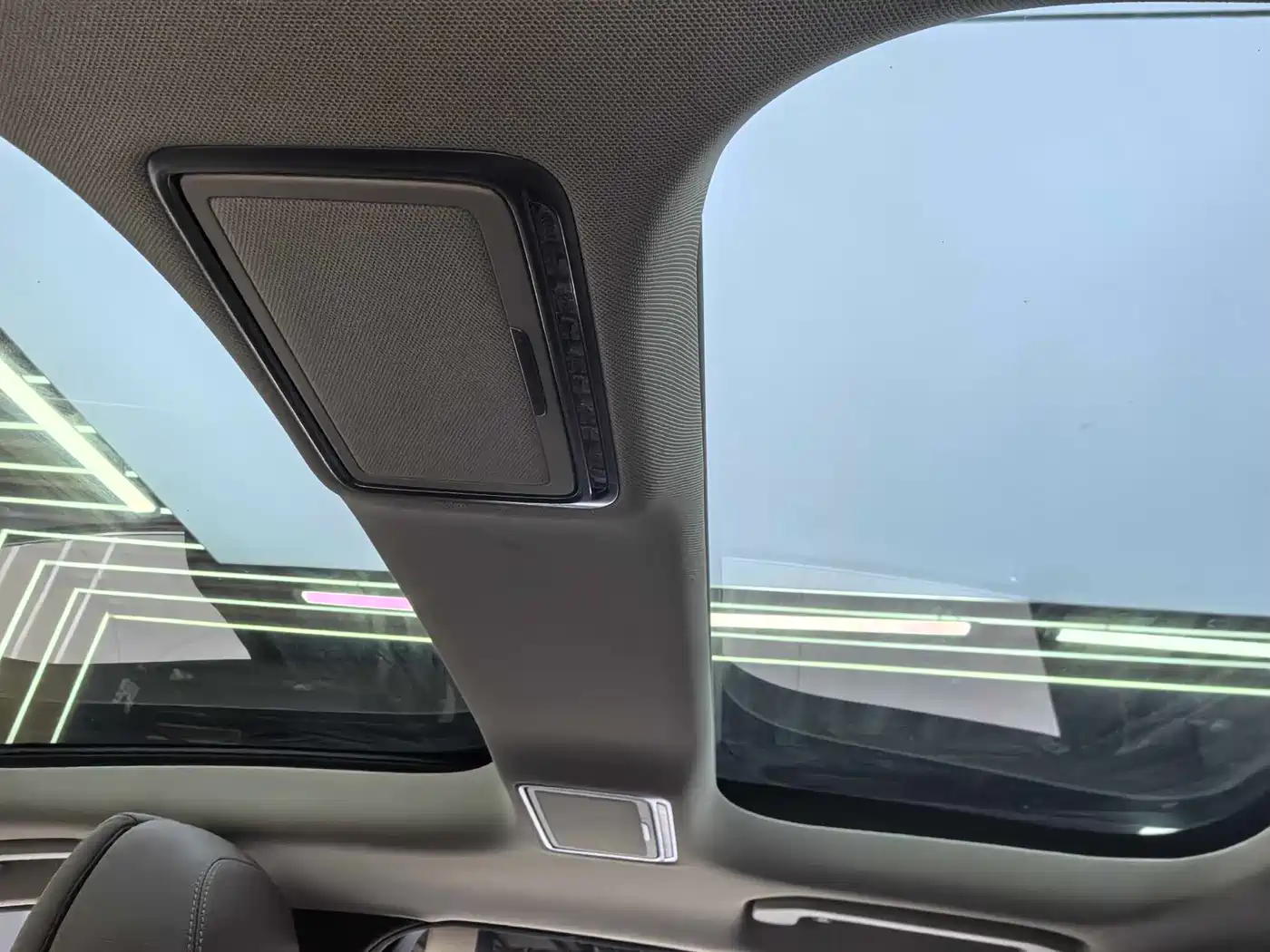 Mercedes-Benz E-Class 2019 E 300 L Fashion фото 9