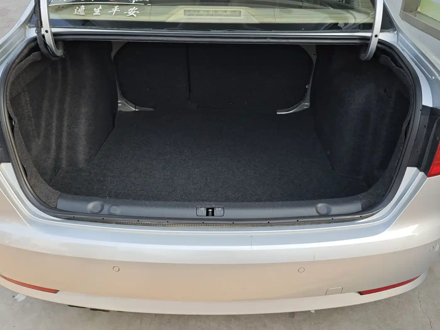 Volkswagen Lavida 2013 1.4TSI DSG Comfort Edition фото 8