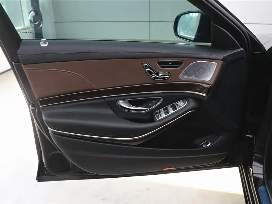 Mercedes-Benz S-Class 2019 S 450 L фото 10