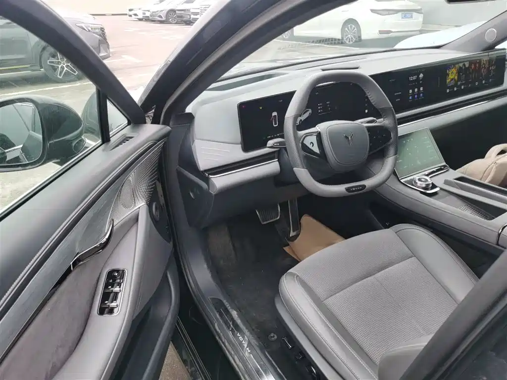 Voyah Auto VOYAH Zhuiguang 2024 PHEV AWD Ultra Long Range Flagship фото 12