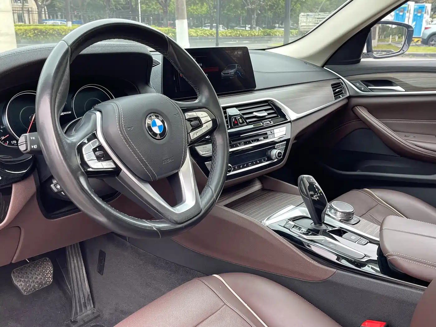 BMW 5 SERIES NEW ENERGY