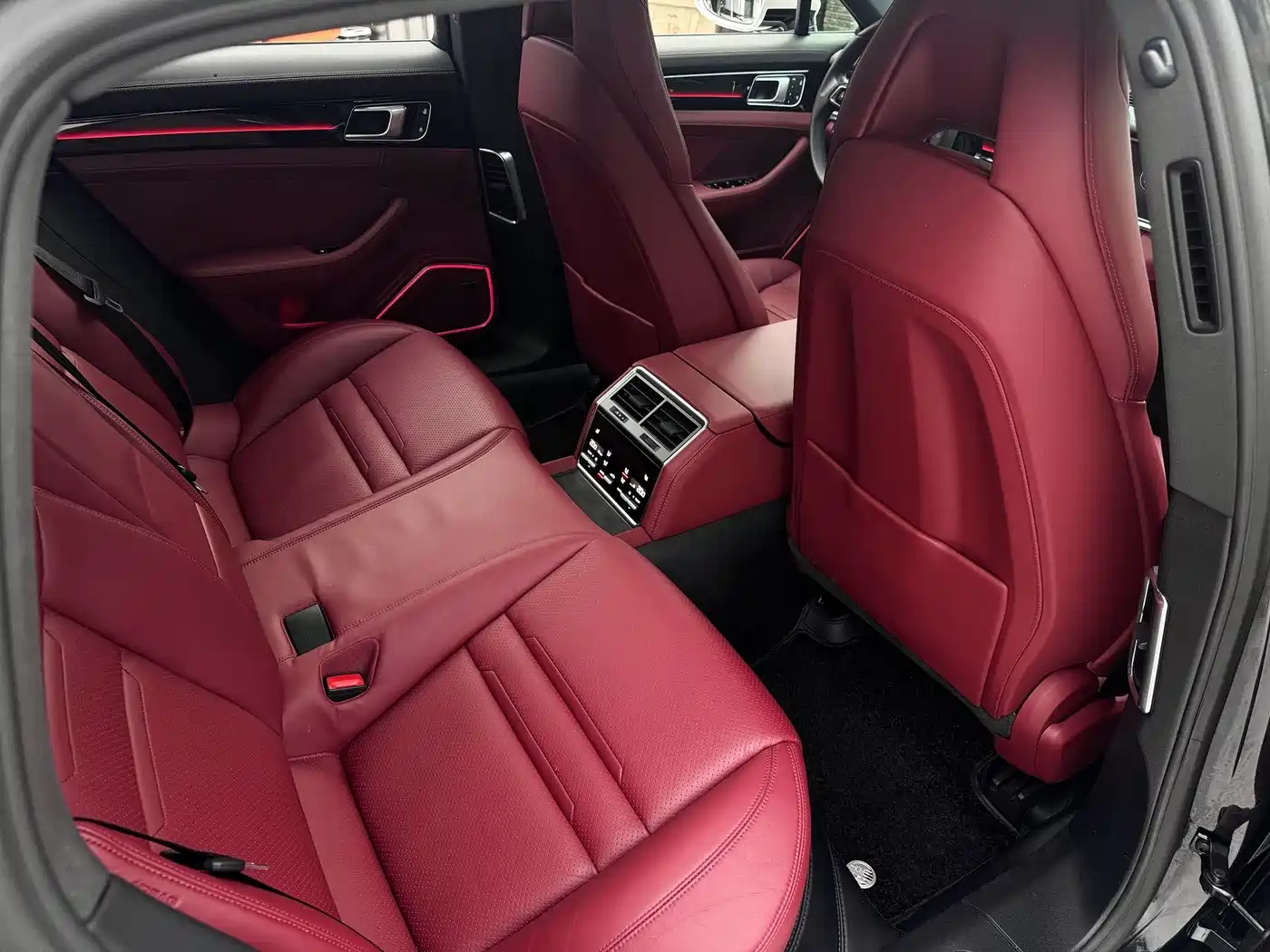 PORSCHE PANAMERA NEW ENERGY