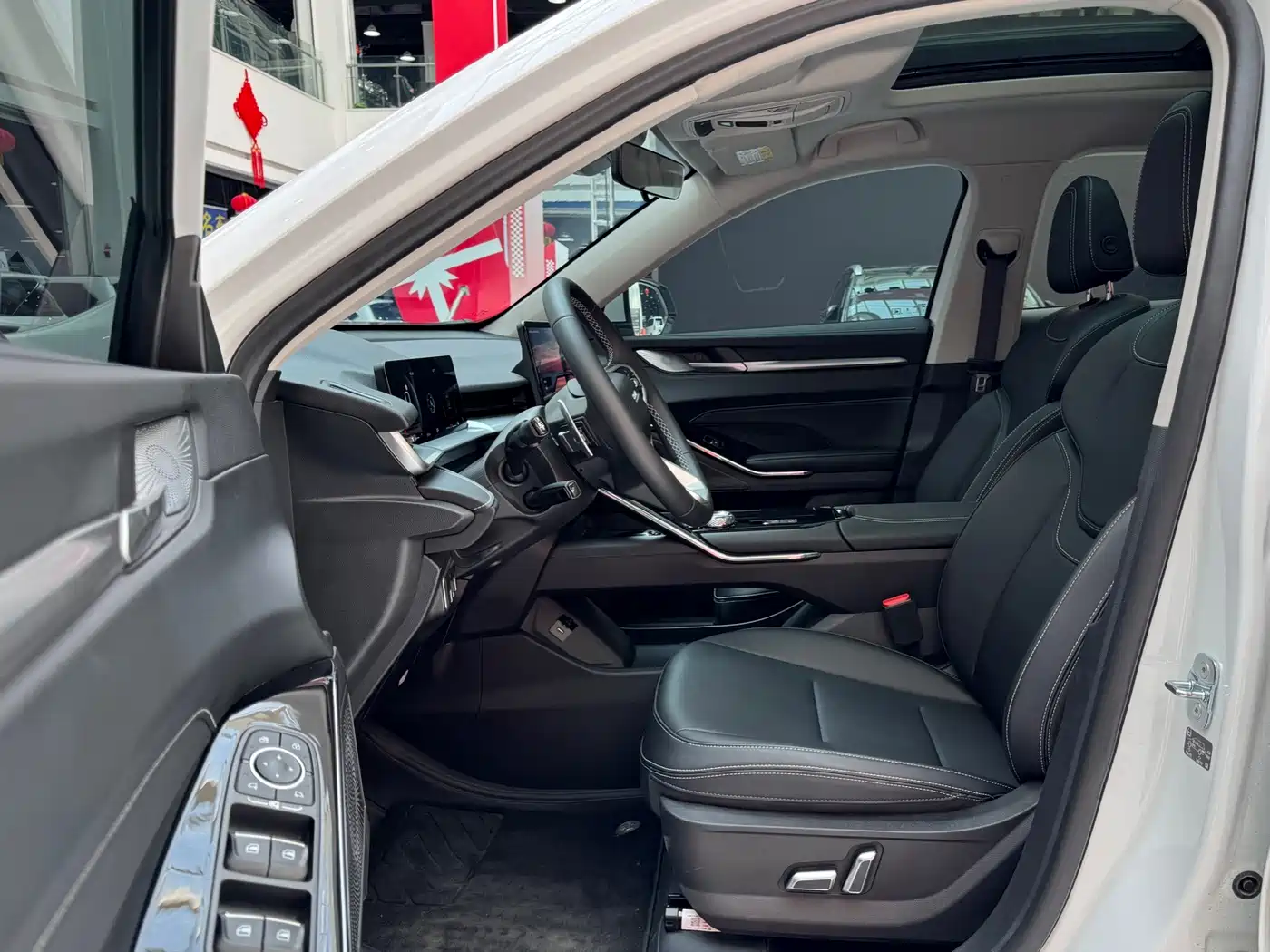 Photo 8 - Haval H6